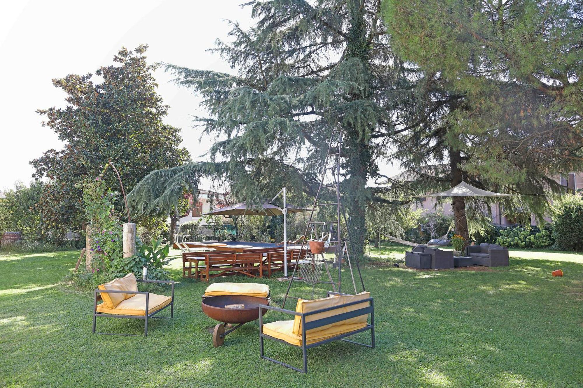 Il Bozzolo Eco Boutique Apartments فاليجيو سول مينشيو المظهر الخارجي الصورة