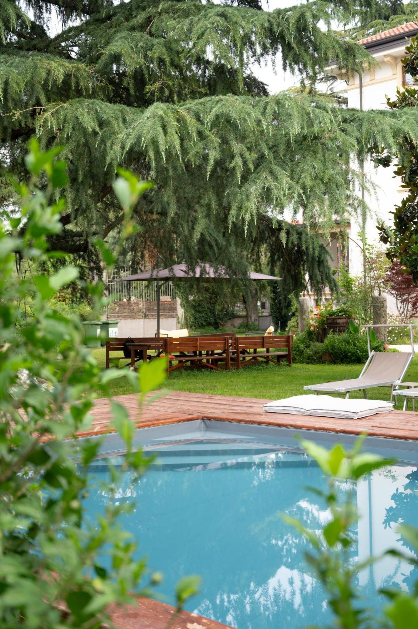 Il Bozzolo Eco Boutique Apartments فاليجيو سول مينشيو المظهر الخارجي الصورة
