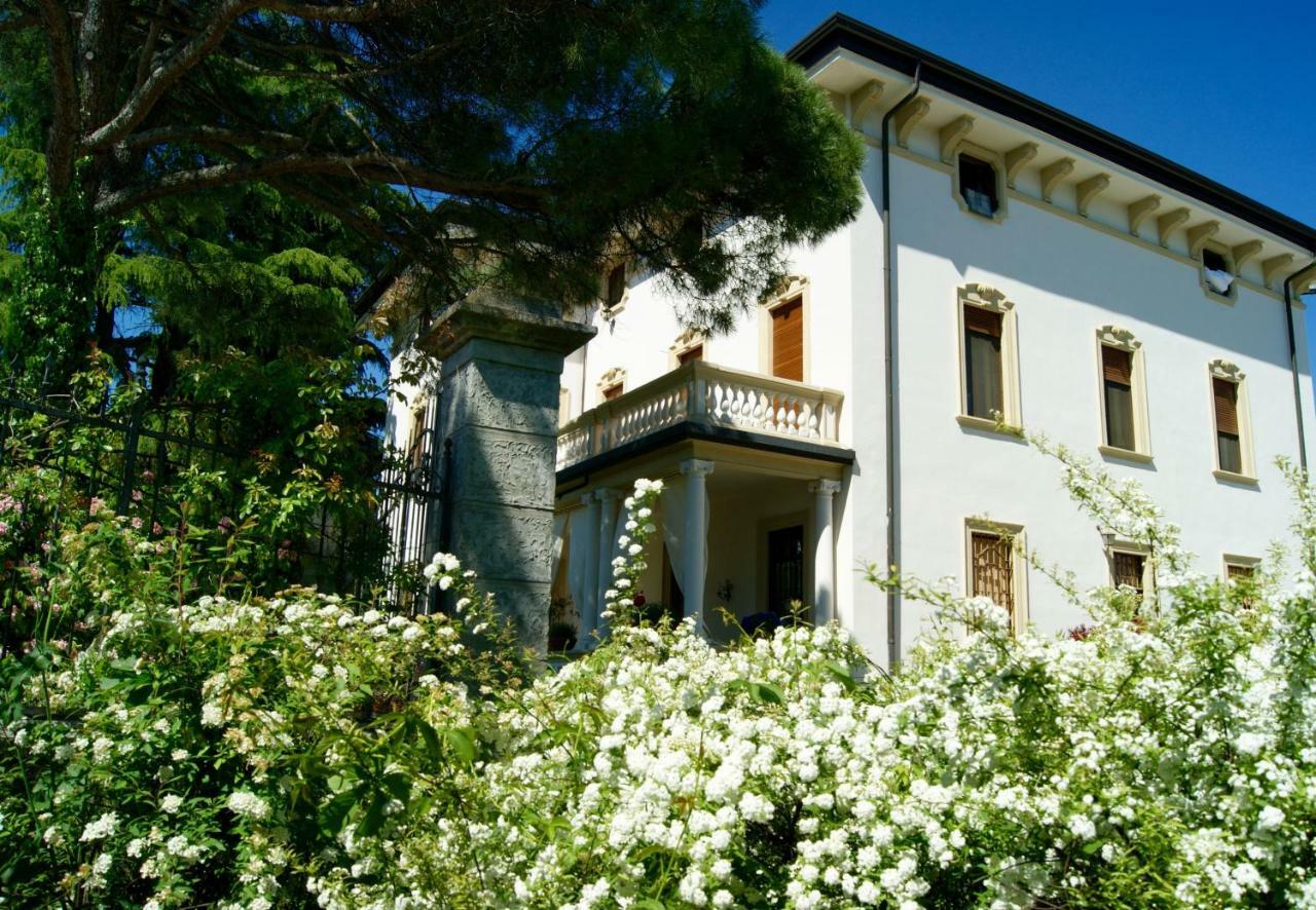 Il Bozzolo Eco Boutique Apartments فاليجيو سول مينشيو المظهر الخارجي الصورة