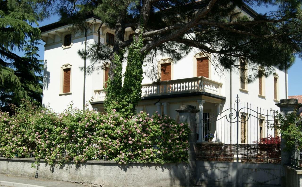 Il Bozzolo Eco Boutique Apartments فاليجيو سول مينشيو المظهر الخارجي الصورة