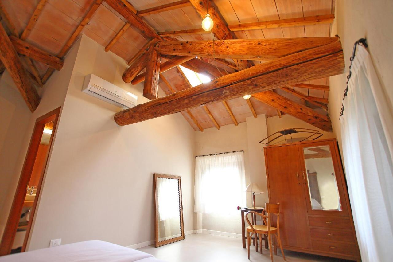 Il Bozzolo Eco Boutique Apartments فاليجيو سول مينشيو المظهر الخارجي الصورة